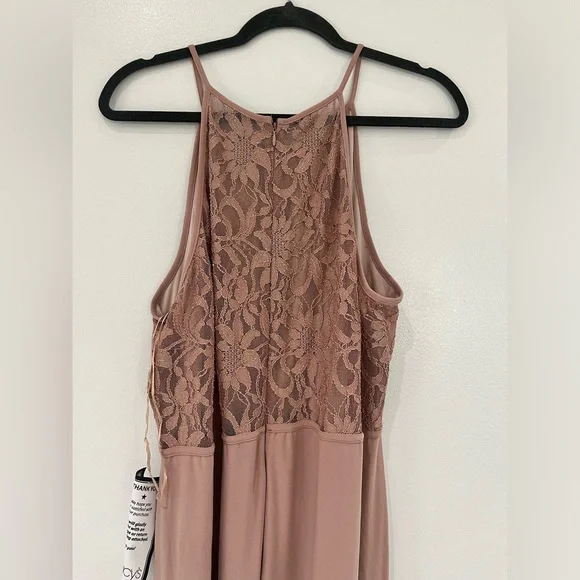 Morgan and co. Dress in beige size 20W. - Picture 5 of 6